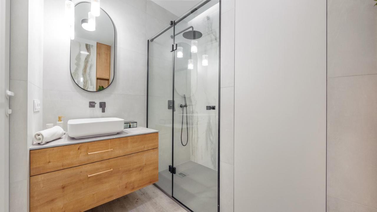 Apartamenty Sun & Snow Modern Tower Гдиня Екстериор снимка