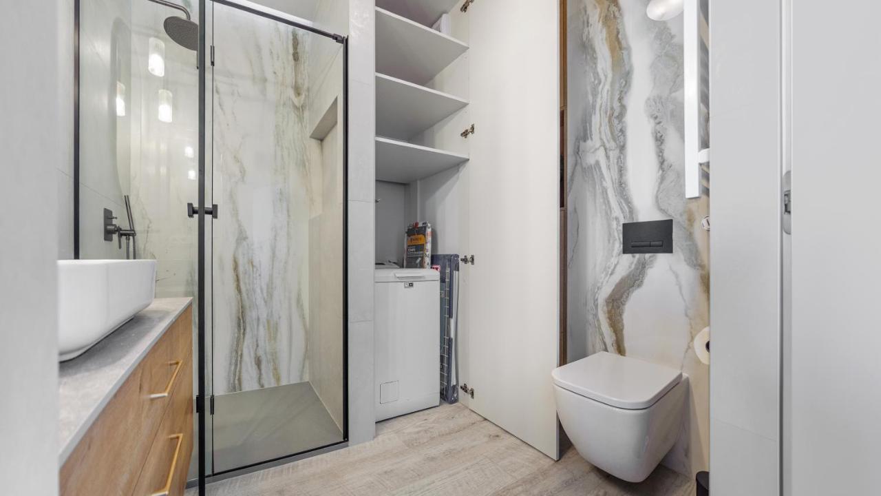 Apartamenty Sun & Snow Modern Tower Гдиня Екстериор снимка